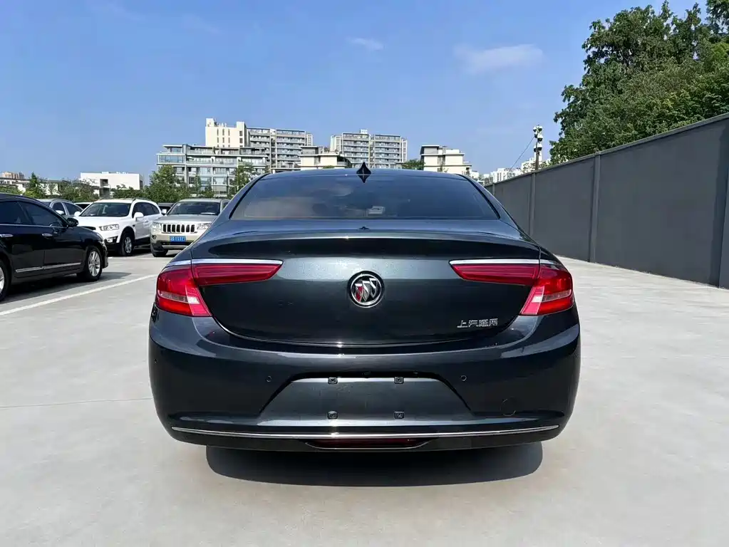 Buick LaCrosse 2018 20T Luxury