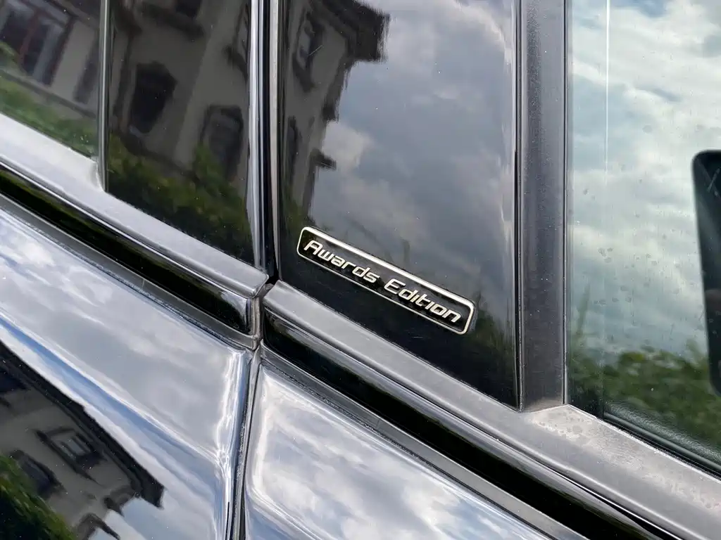 Maserati Quattroporte — миниатюра 12