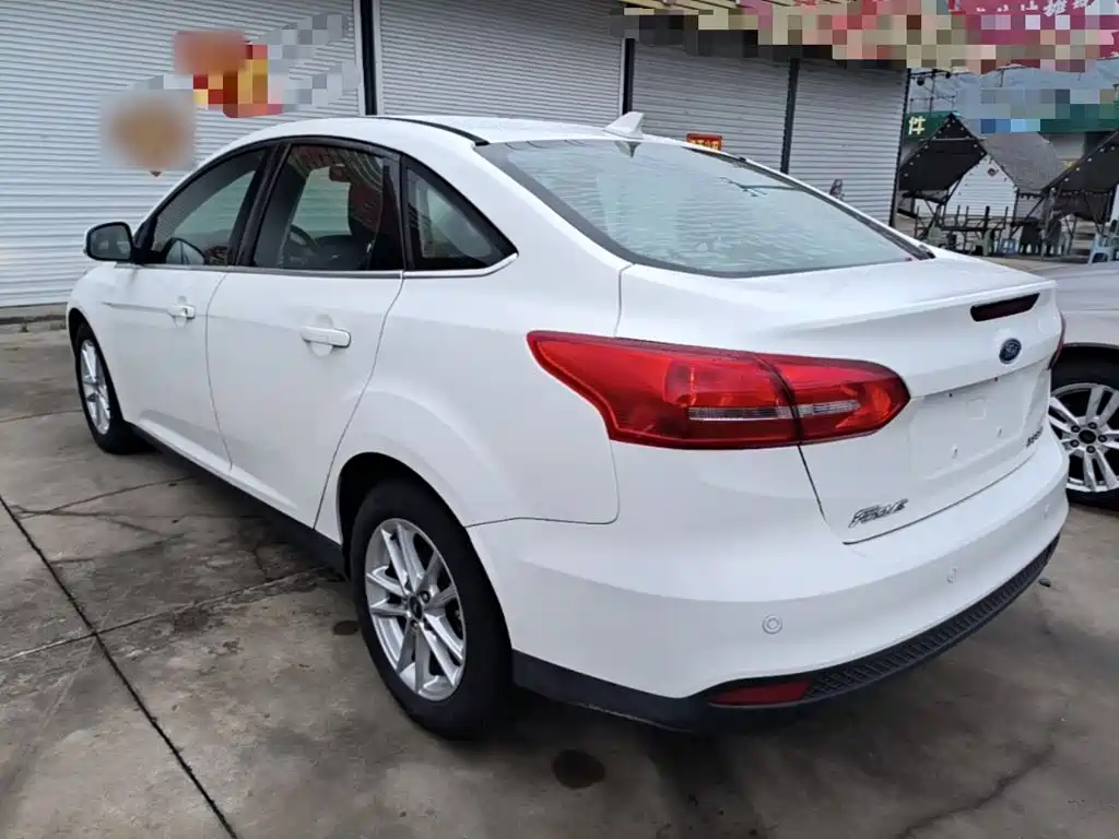 Ford Focus — миниатюра 5