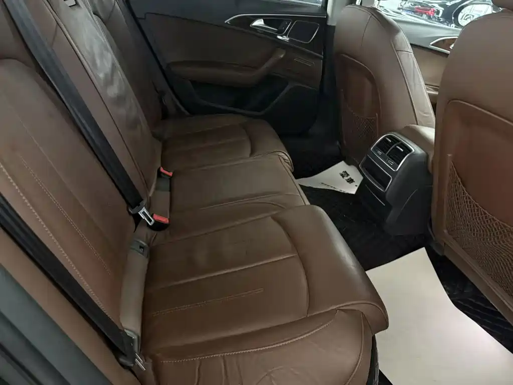 Audi A6L — миниатюра 7