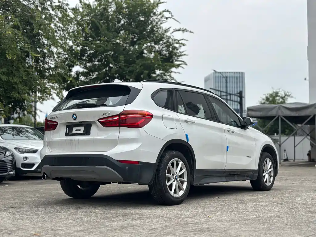 BMW X1 — миниатюра 5