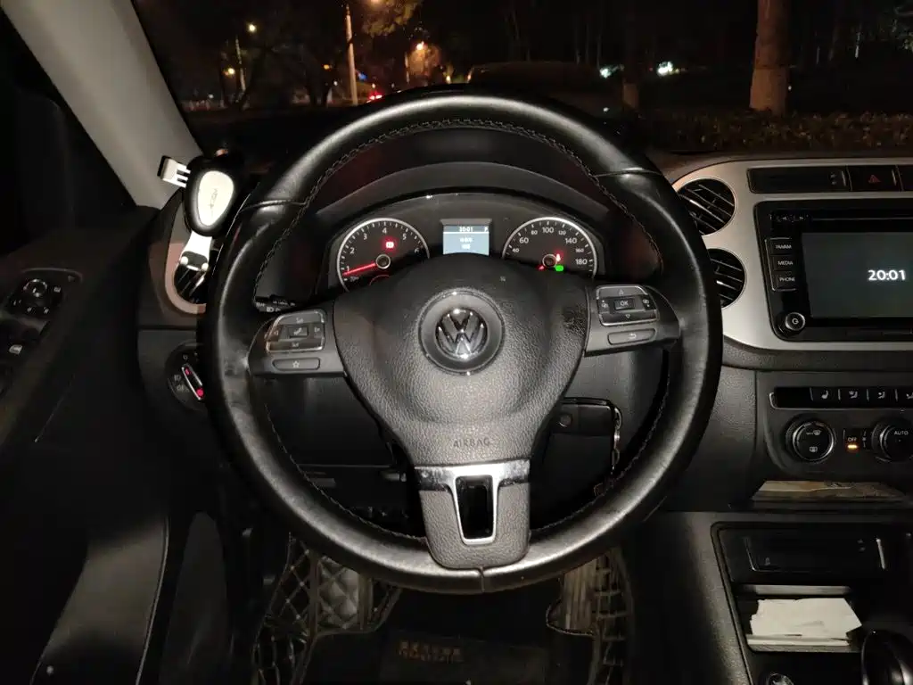 Volkswagen Tiguan — миниатюра 6