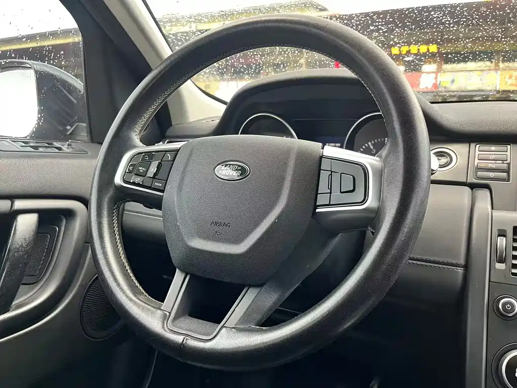 Land Rover Discovery Sport — миниатюра 13