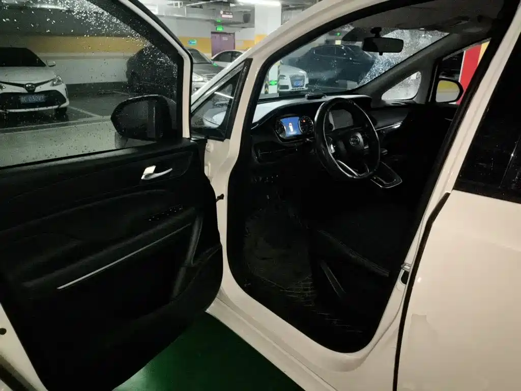 GAC Motor Trumpchi M6 — миниатюра 17