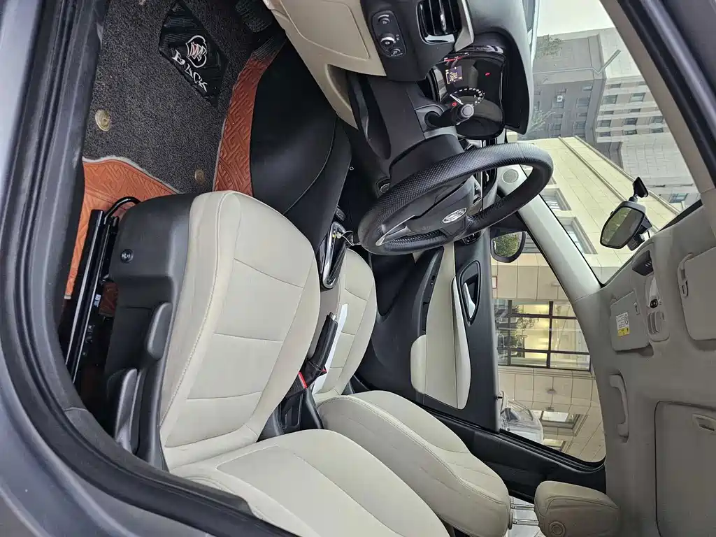 Buick Excelle — миниатюра 4