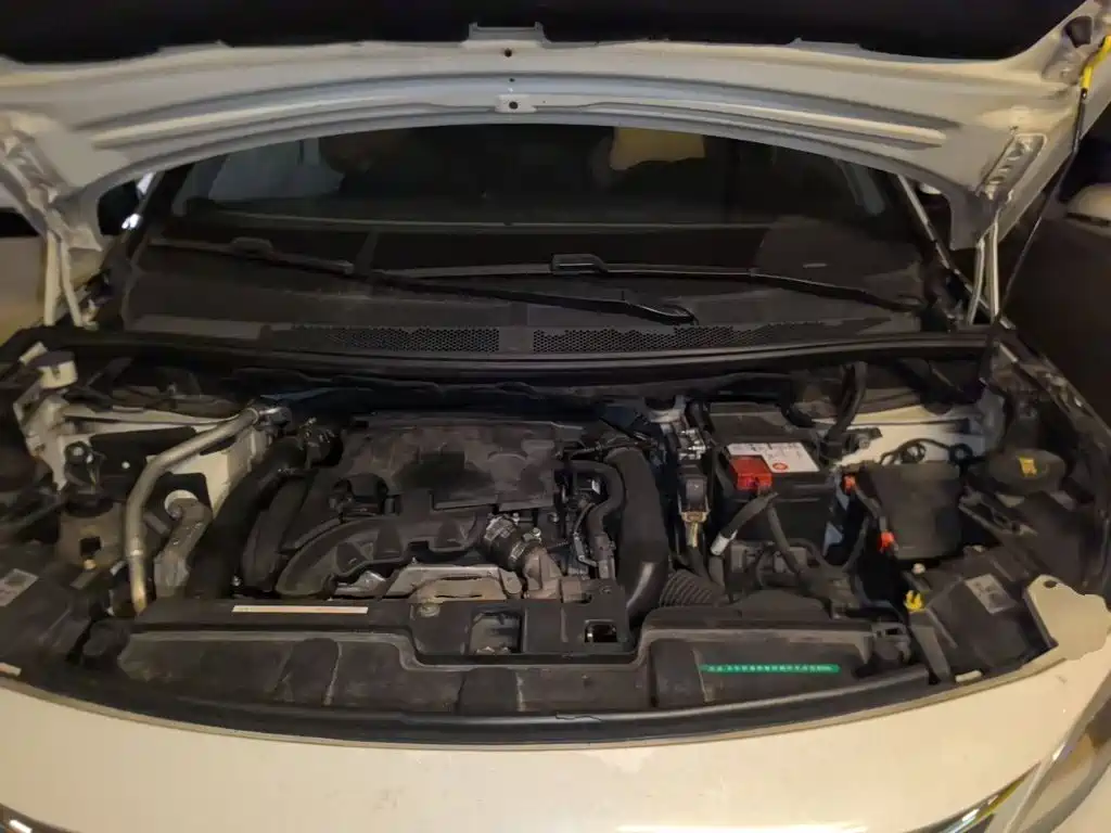 Peugeot 5008 — миниатюра 21