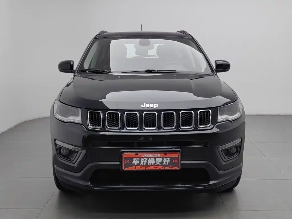 Jeep Compass — миниатюра 3