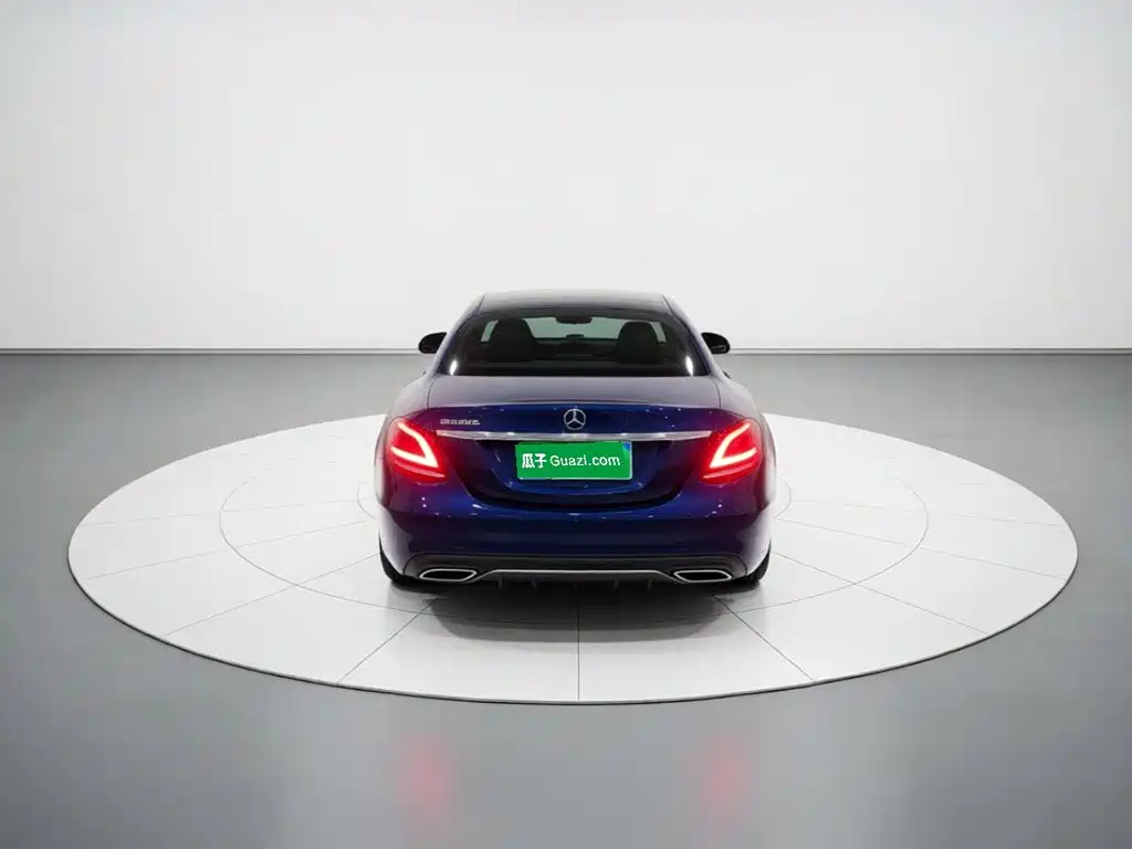 Mercedes-Benz C-Class — миниатюра 5