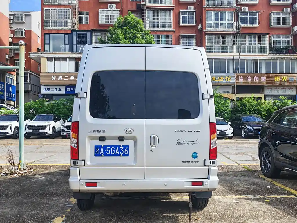 Maxus V80 — миниатюра 5
