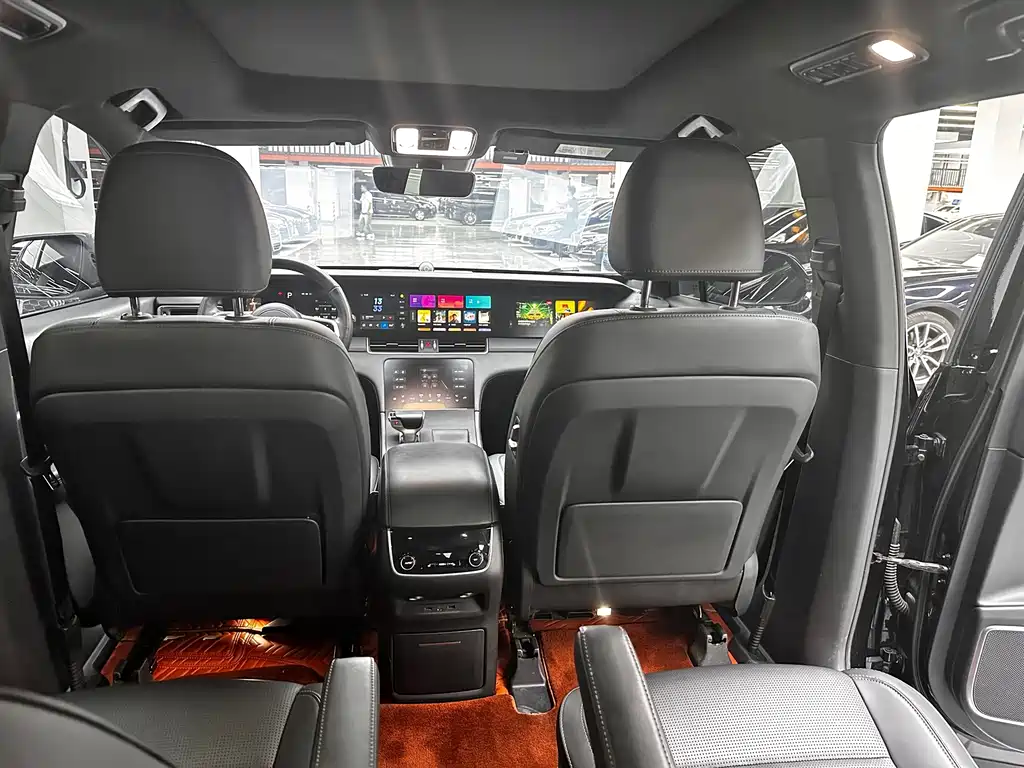 Li Auto Li ONE — миниатюра 12