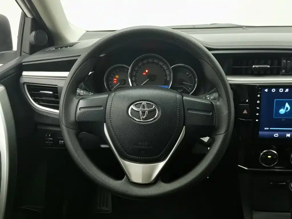 Toyota Corolla — миниатюра 11