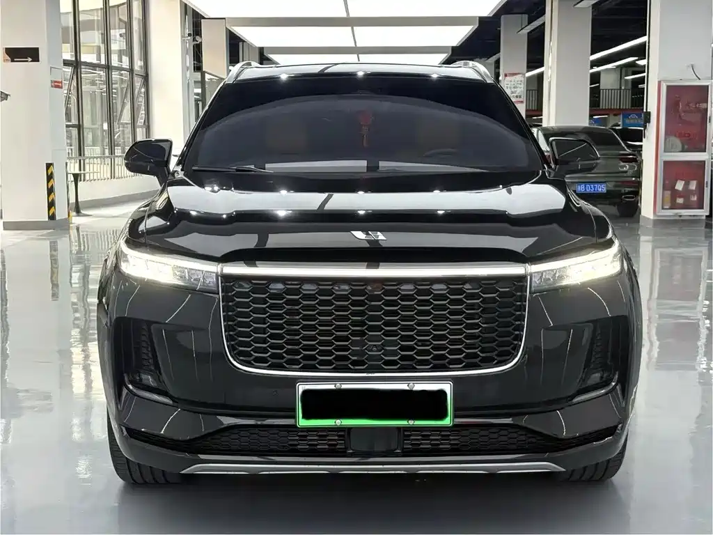 Li Auto Li ONE — миниатюра 2
