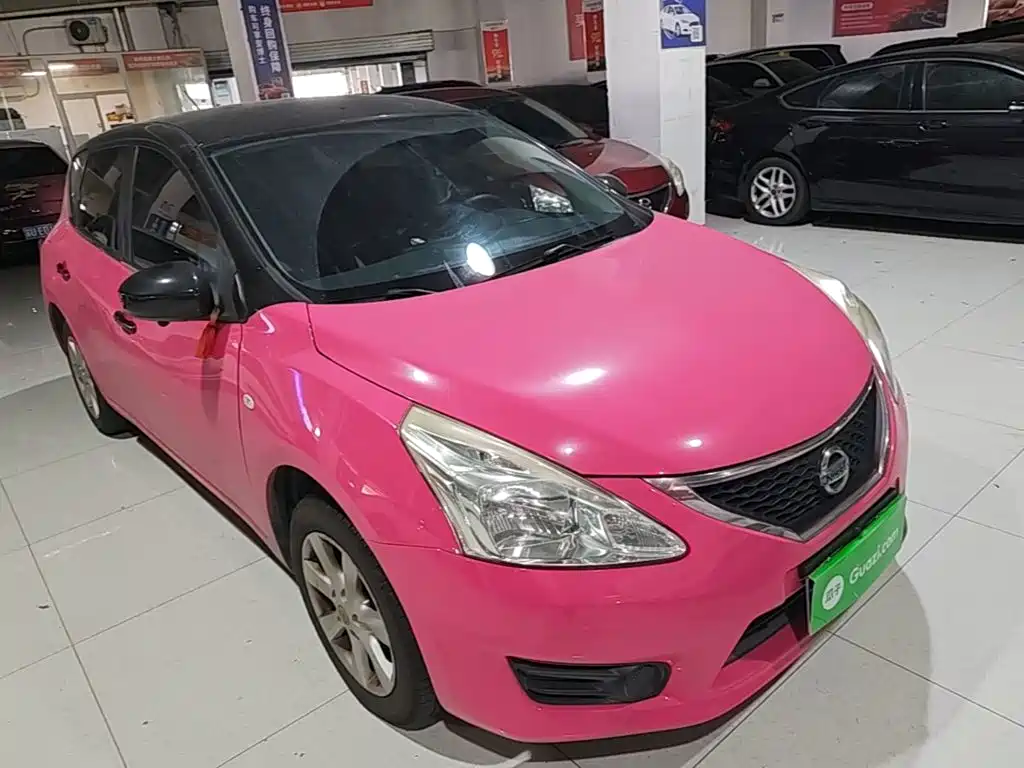 Nissan Tiida — миниатюра 4