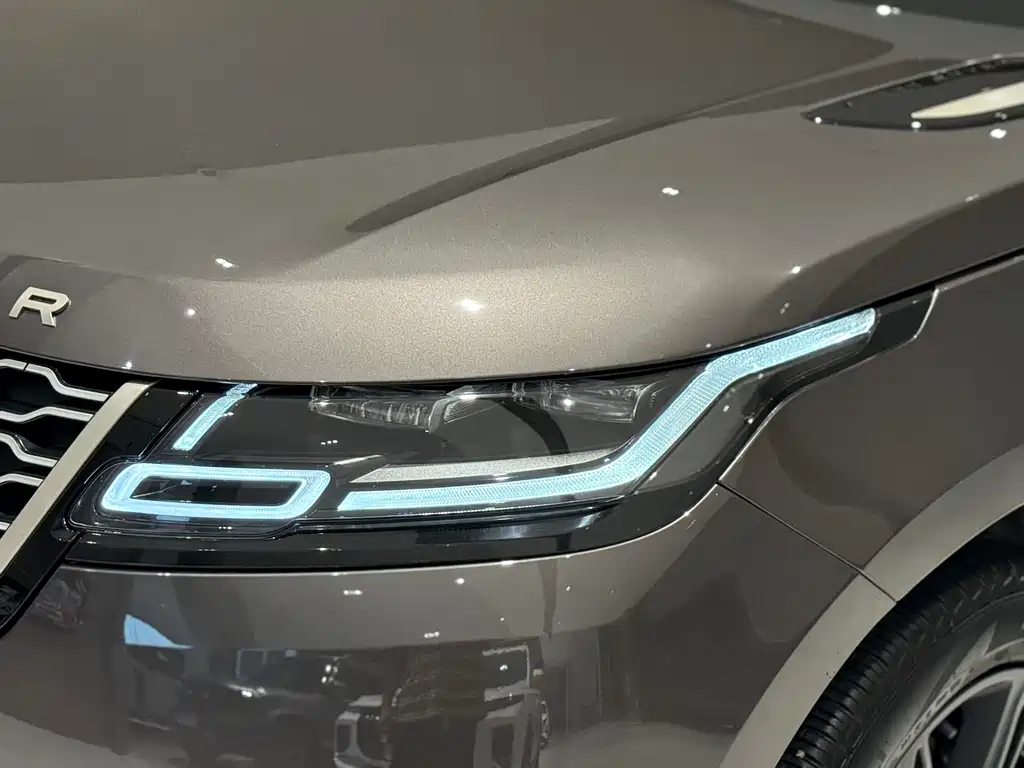 Land Rover Range Rover Velar 2022 250PS