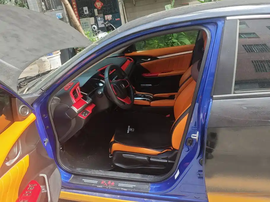 Honda Civic — миниатюра 9
