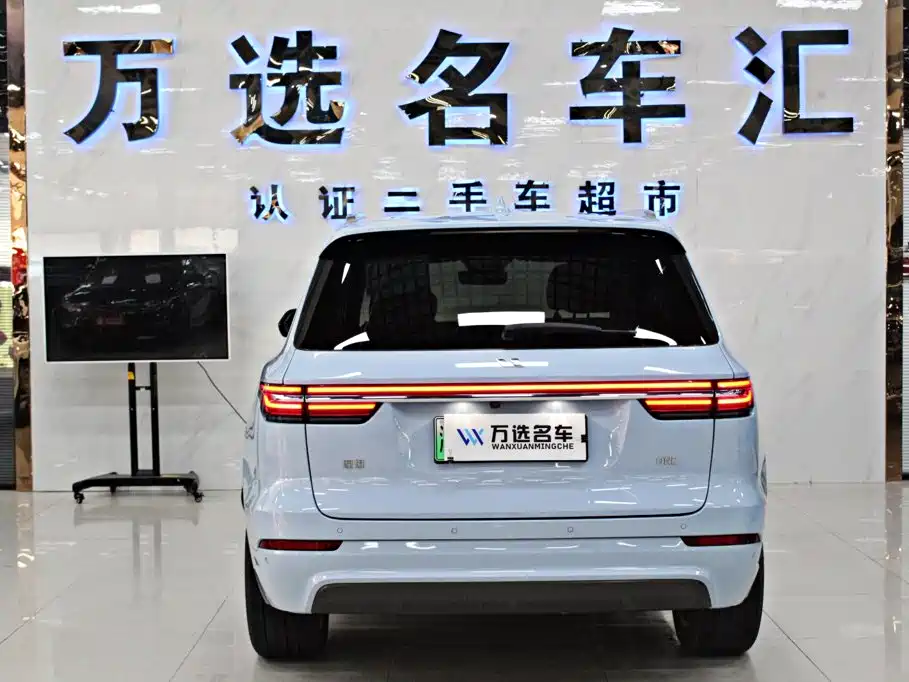 Li Auto Li ONE — миниатюра 15