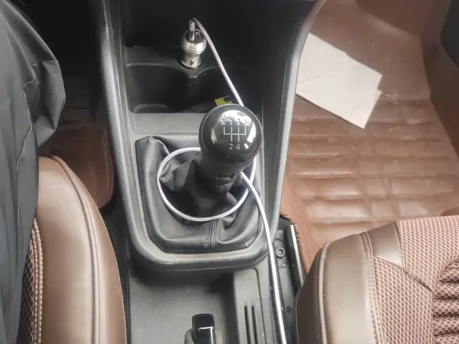 Volkswagen Santana — миниатюра 16