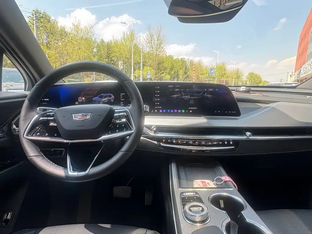 Cadillac XT5 2025 2.0T Luxury