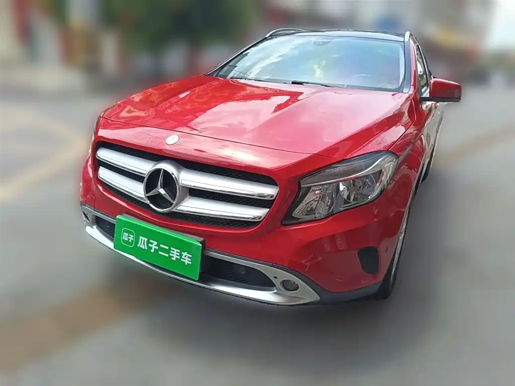 Mercedes-Benz GLA 2015