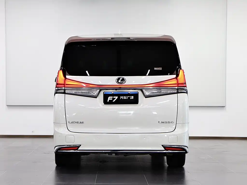 Toyota Vellfire — миниатюра 5