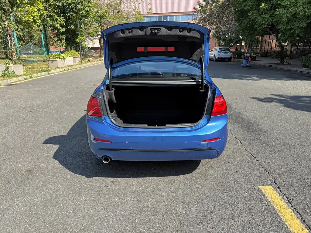 BMW 1 Series — миниатюра 17