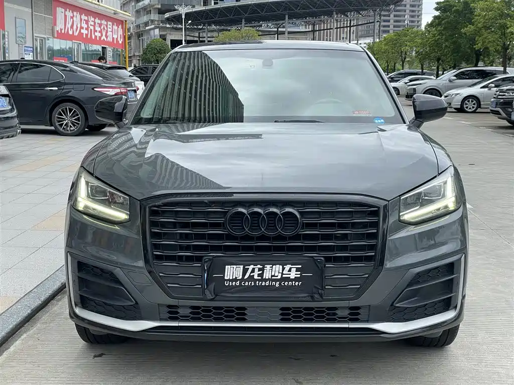 Audi Q2L — миниатюра 2