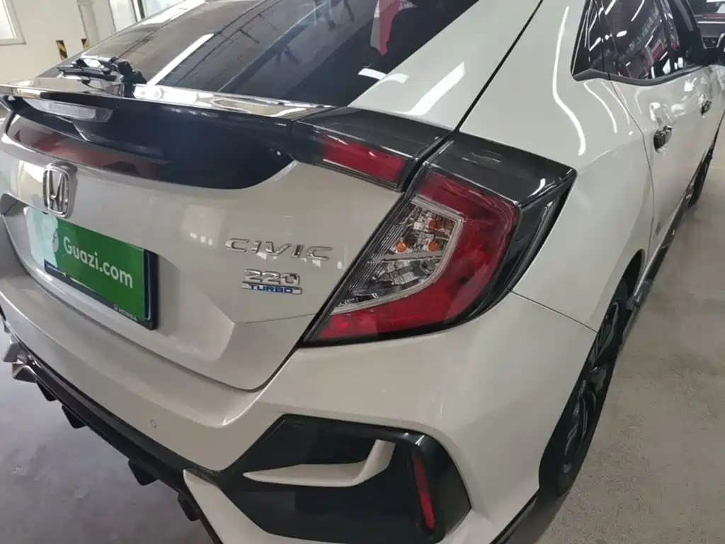 Honda Civic — миниатюра 8