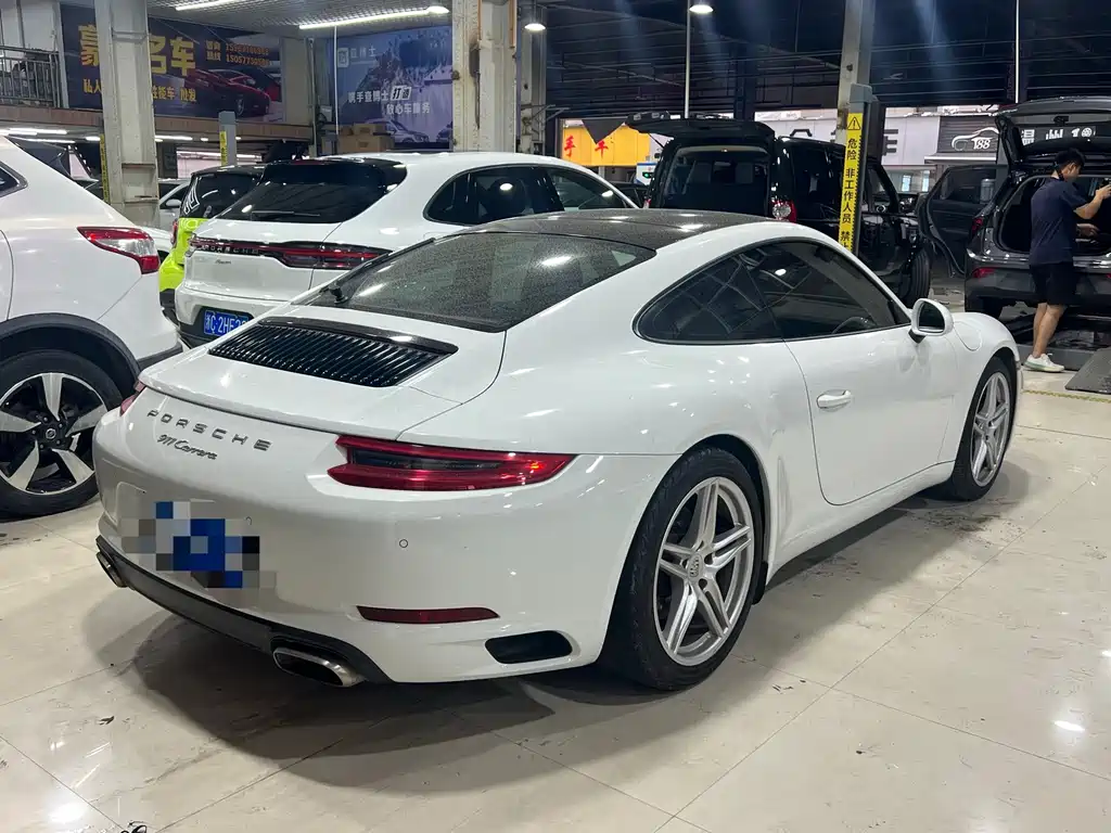 Porsche 911 — миниатюра 9