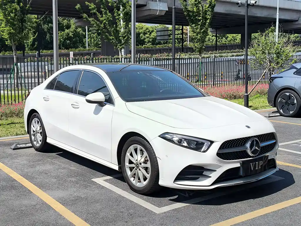 Mercedes-Benz A-Class A 2021 A 200 L Sport Fashion