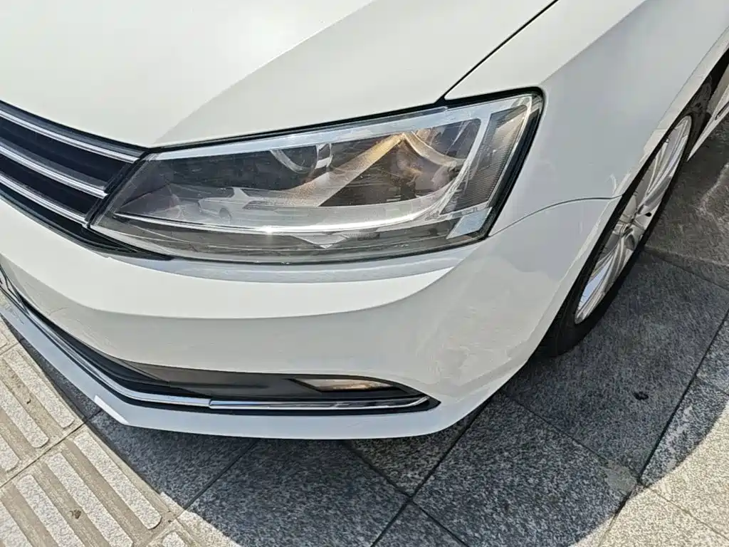 Volkswagen Sagitar — миниатюра 24
