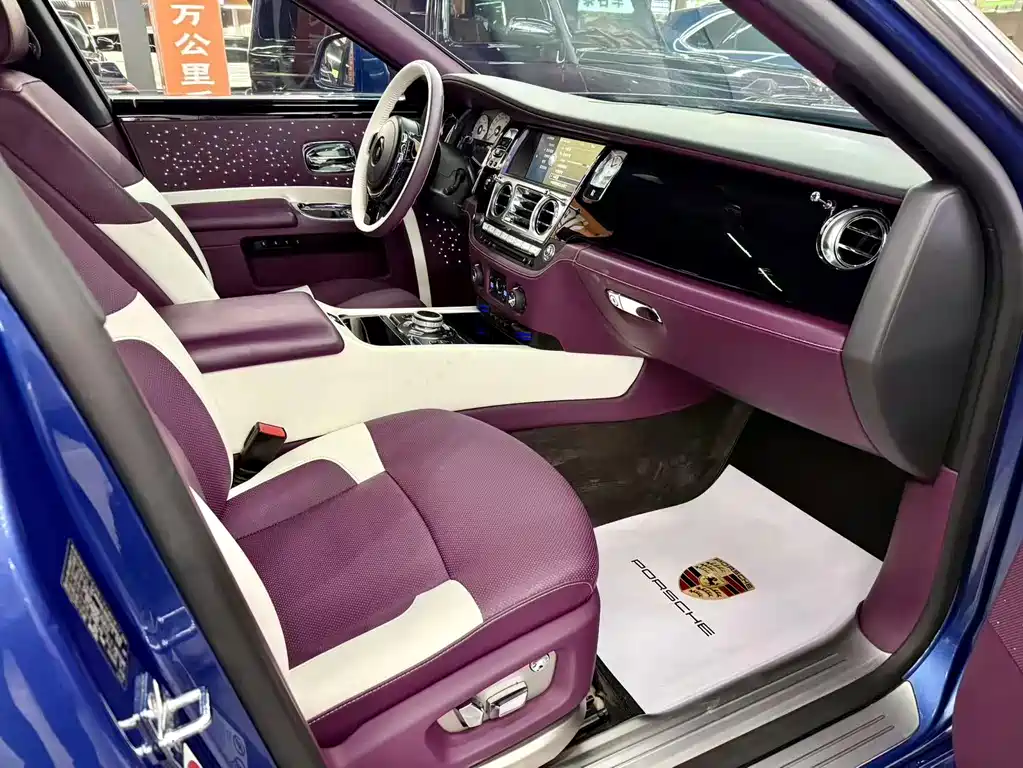 Rolls-Royce Ghost — миниатюра 16