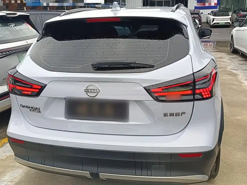 Nissan Qashqai — миниатюра 6