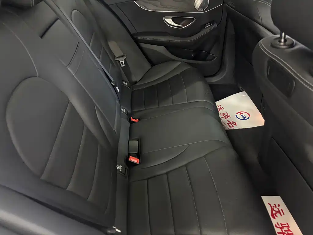 Mercedes-Benz C-Class (Import) — миниатюра 10