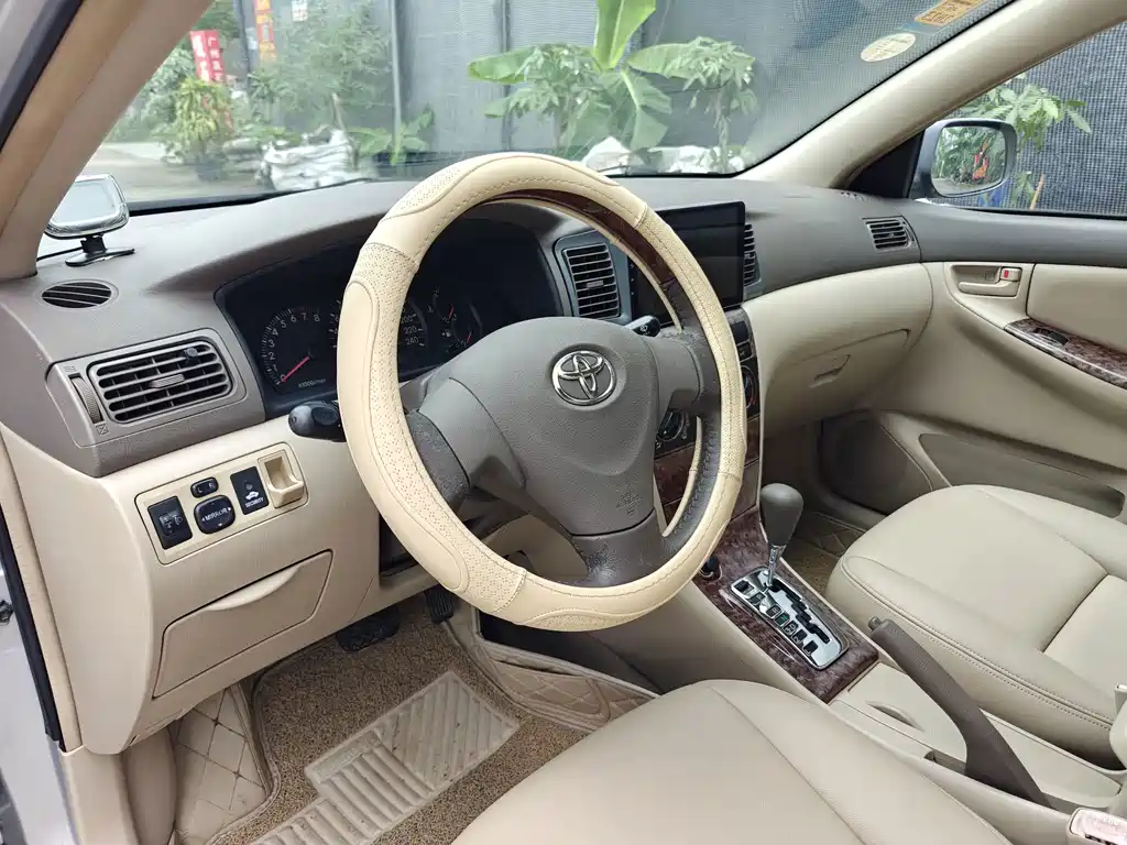 Toyota Corolla — миниатюра 20
