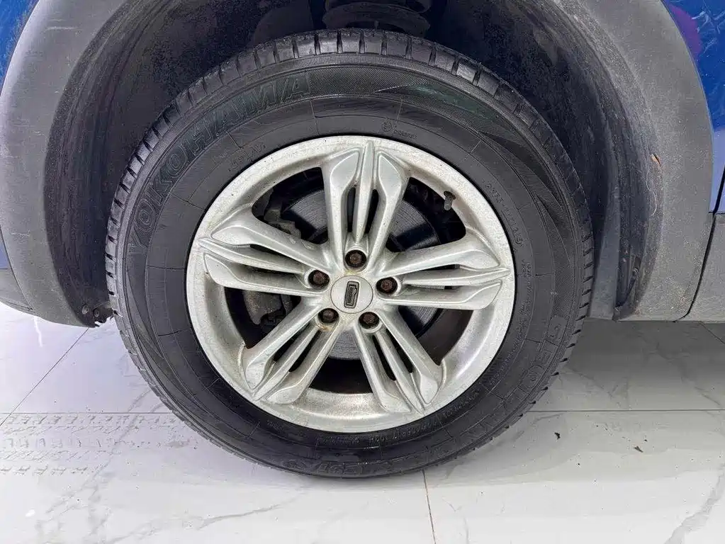 Qoros Qoros 5 — миниатюра 21