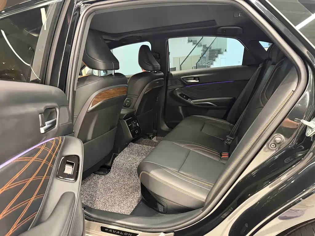 Toyota Avalon — миниатюра 17