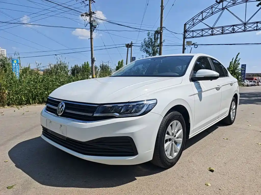 Volkswagen Bora — миниатюра 2