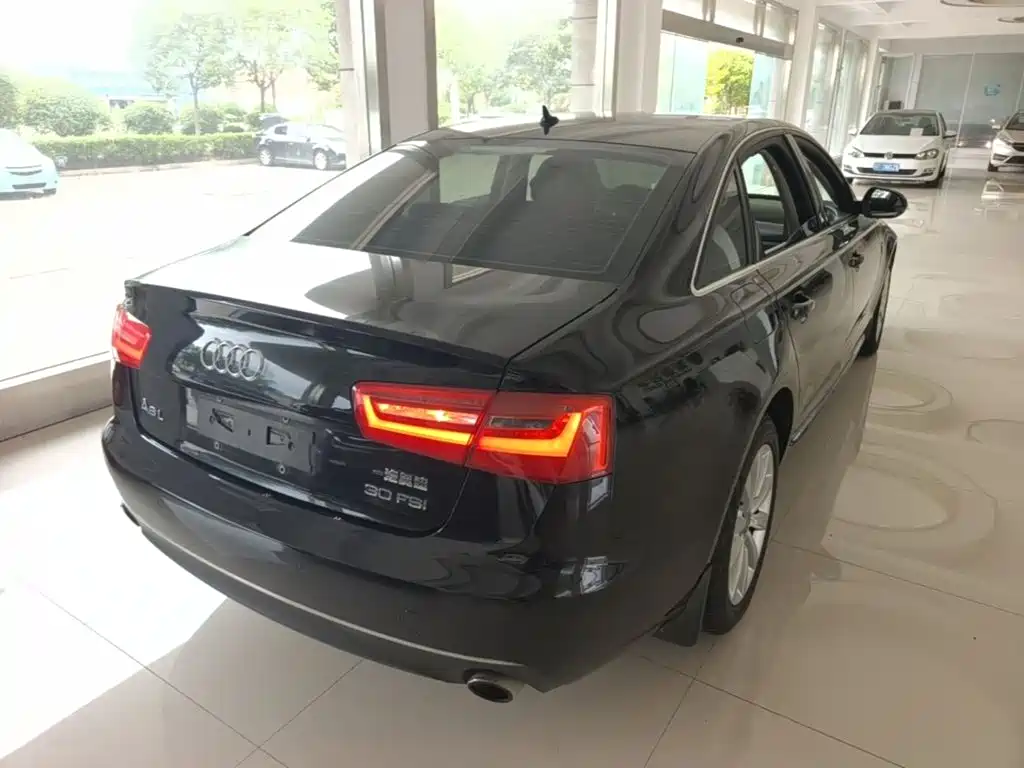 Audi A6L — миниатюра 7