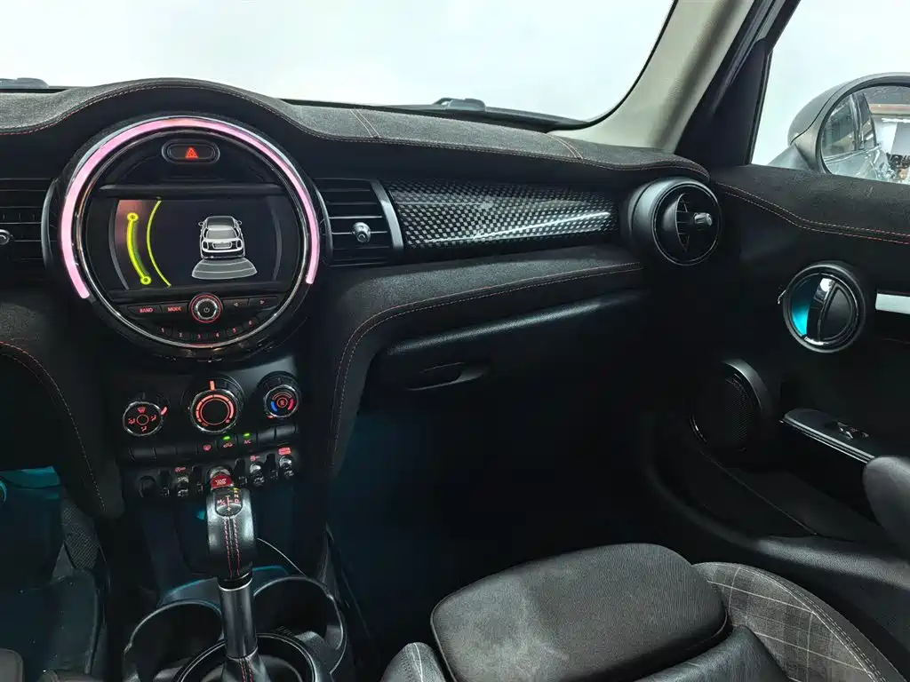 MINI Mini — миниатюра 11