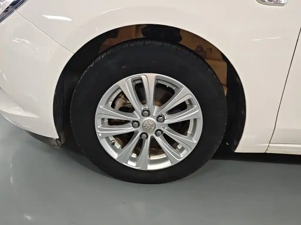 Buick Excelle — миниатюра 23