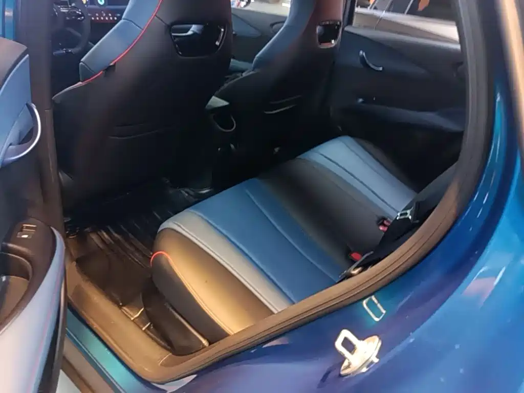 BYD Dolphin — миниатюра 17