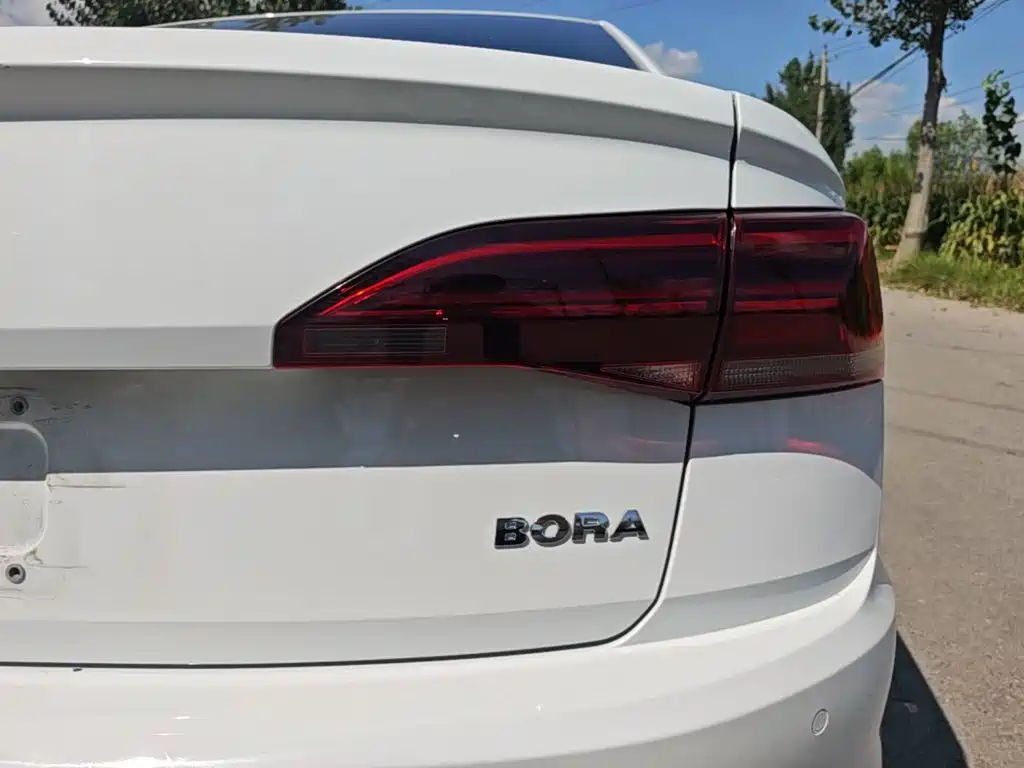 Volkswagen Bora — миниатюра 8