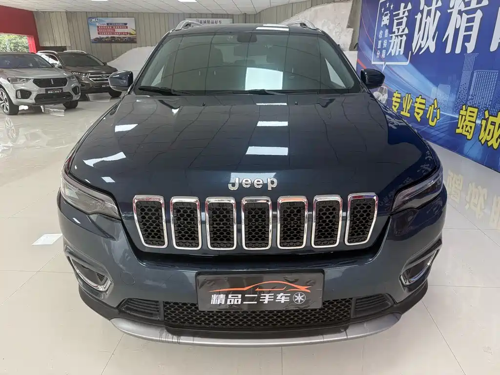 Jeep Cherokee — миниатюра 2