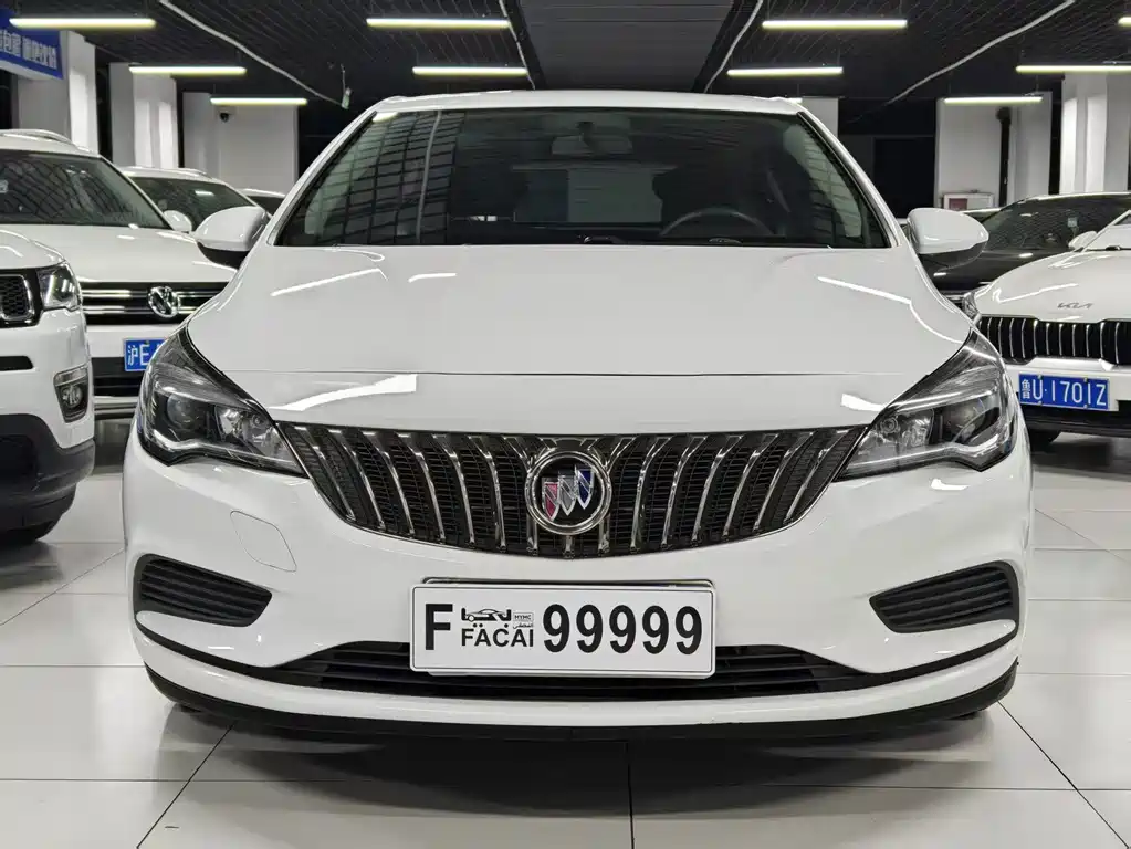 Buick Verano — миниатюра 2