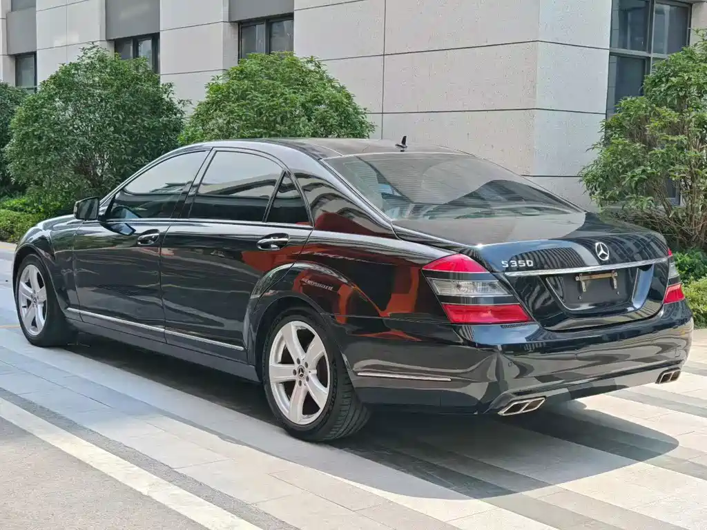 Mercedes-Benz S-Class — миниатюра 13