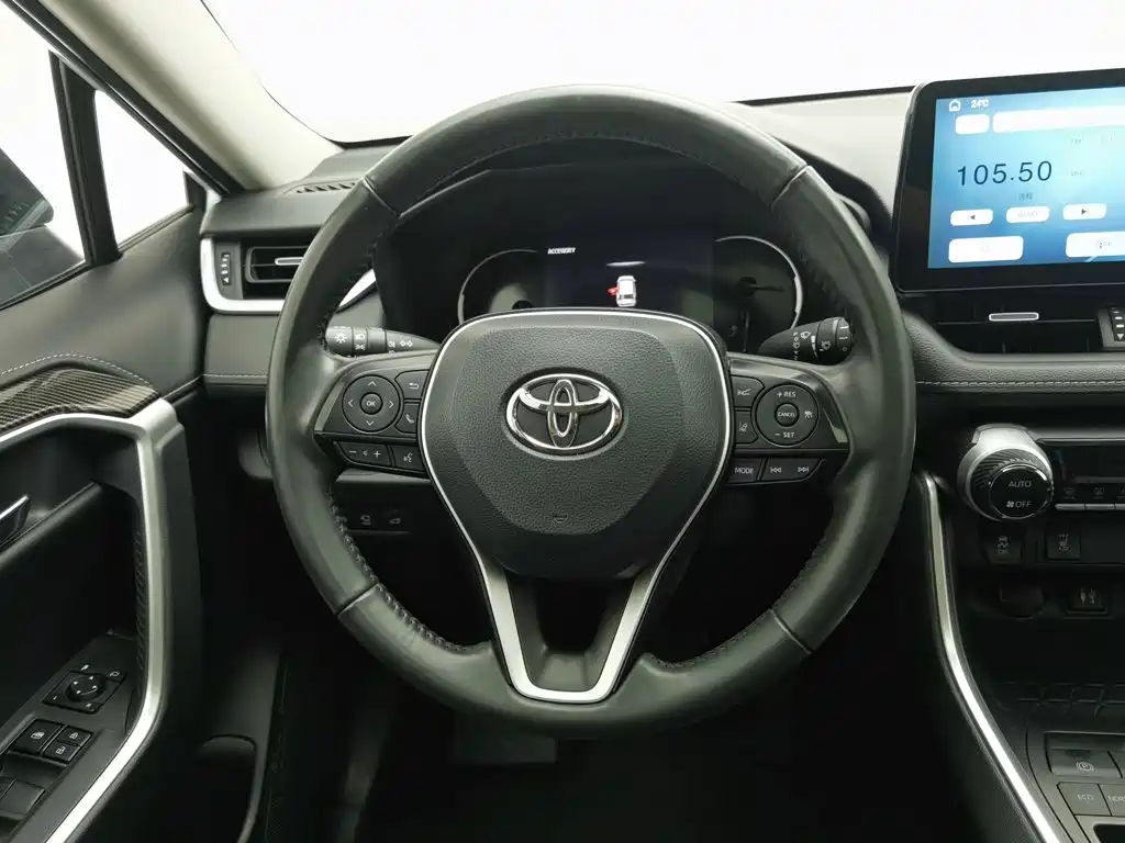 Toyota RAV4 — миниатюра 11