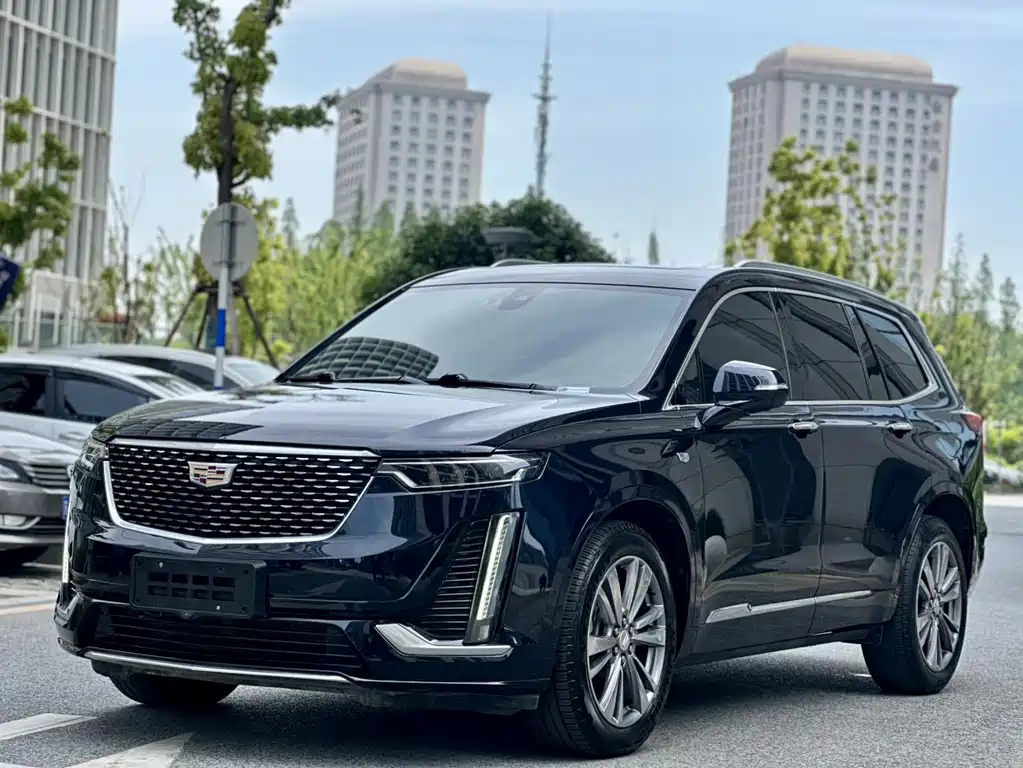 Cadillac XT6