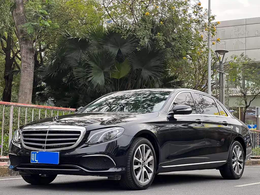 Mercedes-Benz E-Class 2018