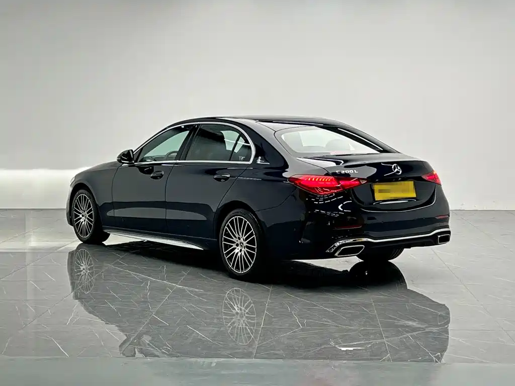Mercedes-Benz C-Class — миниатюра 4