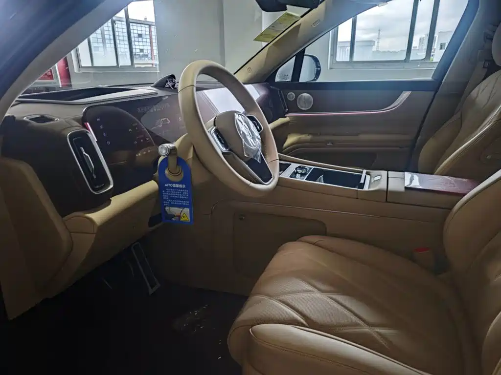 AITO AITO M9 — миниатюра 7